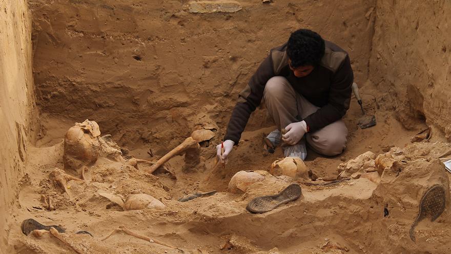 Los restos óseos evidencian la comisión de crímenes de lesa humanidad. / JUAN MIGUEL BAQUERO
