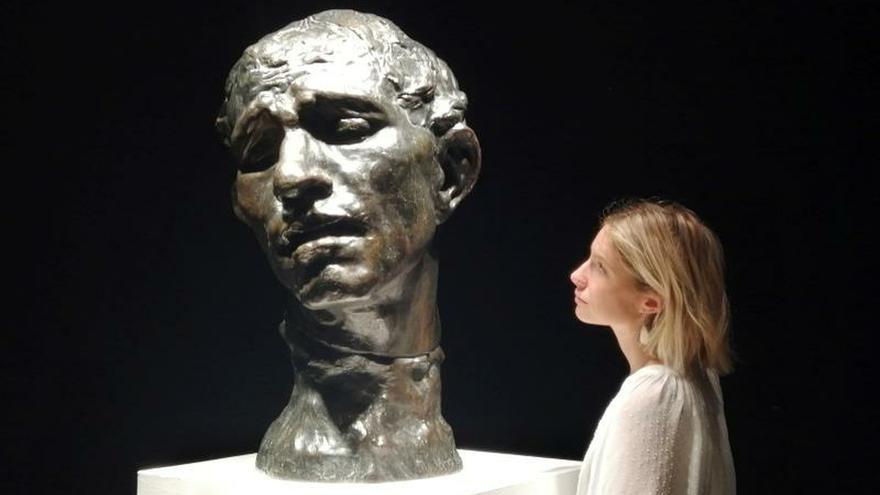 A subasta figuras en bronce de Auguste Rodin en Londres