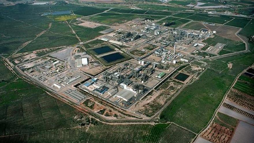 El polígono industrial de la Aljorra (Cartagena, Murcia), donde se encuentra la planta productora de plástico e incineradora de Sabic / SABIC