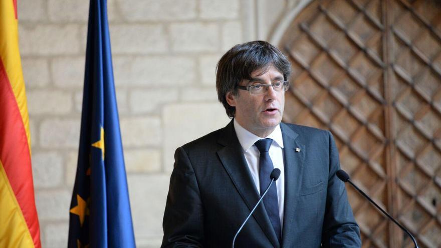 Carles Puigdemont durante su comparecencia en el Palau de la Generalitat