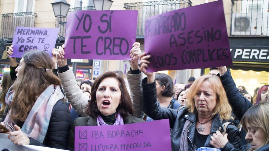 Concentración en Madrid en apoyo a la víctima de 'La manada' / MB
