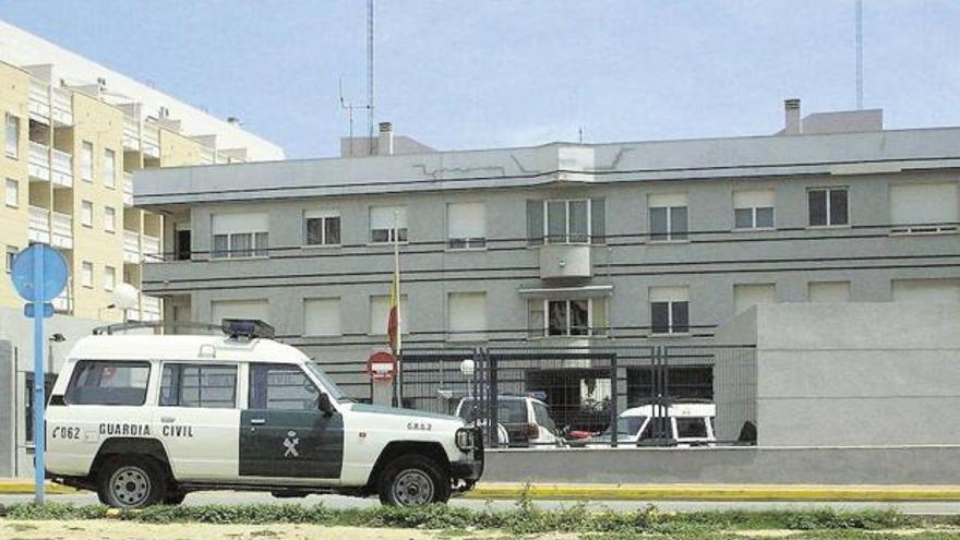 Cuartel de la Guardia Civil de Torrevieja en una imagen de archivo.