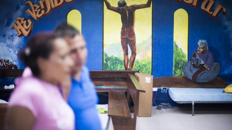 Hace unas semanas que Sofía -nombre ficticio-, su esposo Jesús y sus dos hijos pequeños, huyeron de la extorsión que sufrían en Colombia.