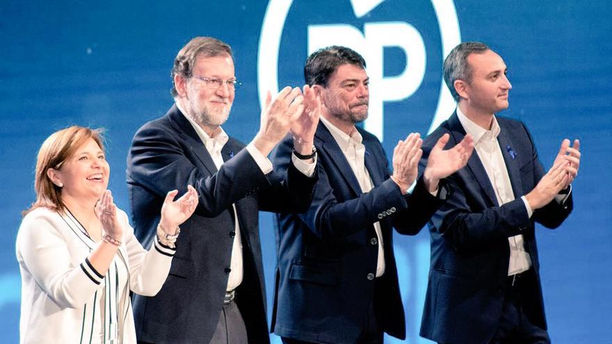 Isabel Bonig, Mariano Rajoy, Luis Barcala y César Sánchez en Alicante