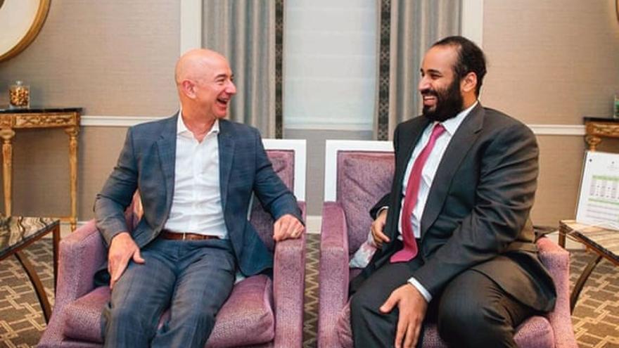 Jeff Bezos con Mohammed bin Salman durante su visita a EE.UU. en marzo de 2018