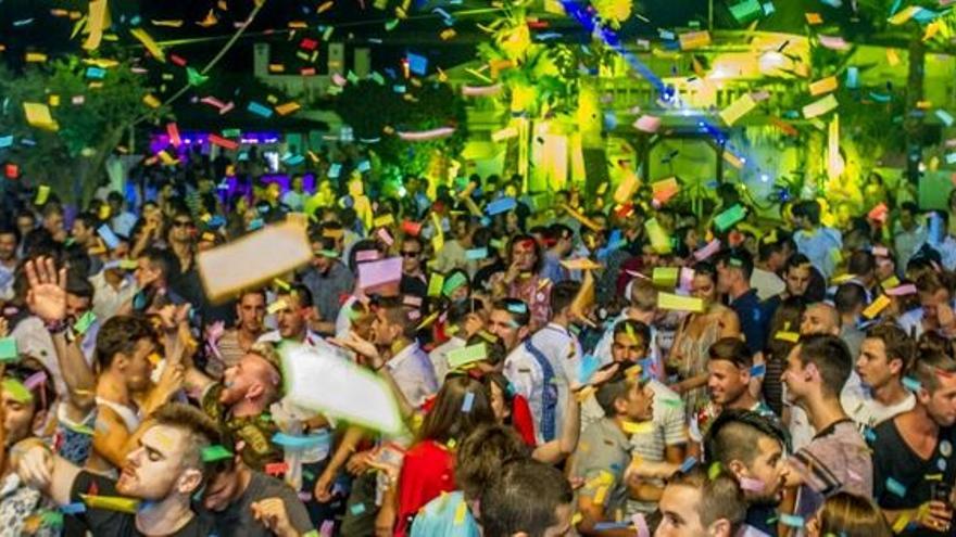Jóvenes marroquíes acusan a una discoteca de racismo: “Nos sentimos humillados y discriminados”