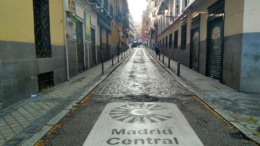 Uno de los accesos a Madrid Central, en el primer día de restricción del tráfico.