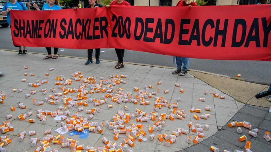 Protestas en septiembre de 2019 contra la farmacéutica Purdue en Nueva York.
