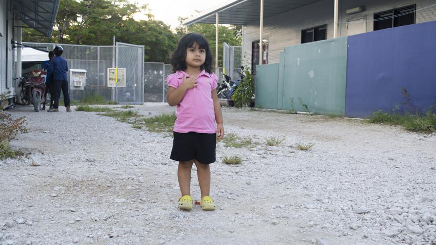 Roze, una de las menores encerradas en Nauru.