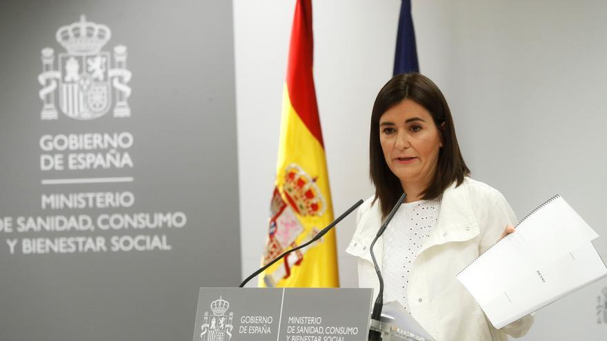 La ministra de Sanidad, Consumo y Bienestar Social, Carmen Montón, ha negado hoy las irregularidades en la obtención de su máster sobre estudios de género desveladas por eldiario.es