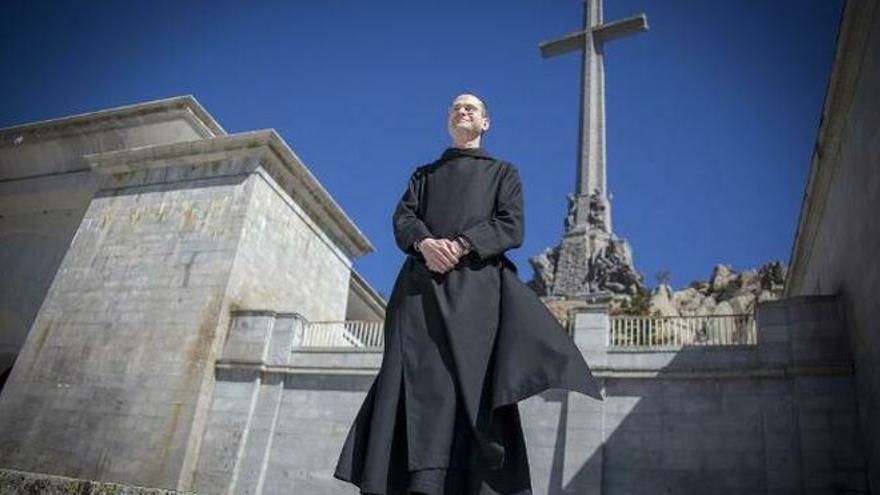 El prior del Valle denuncia ante el Papa la exhumación de Franco