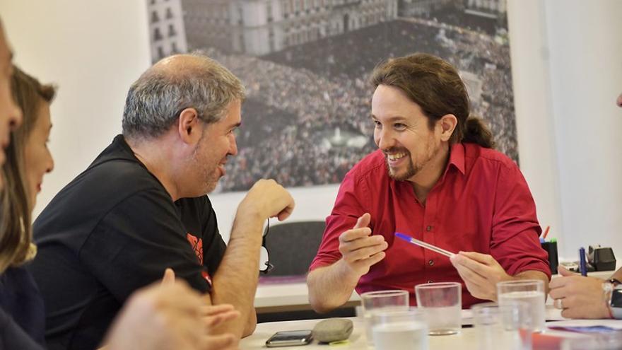 El líder de Unidas Podemos, Pablo Iglesias, y el secretario general de CCOO, Unai Sordo, este martes reunidos en el Congreso.