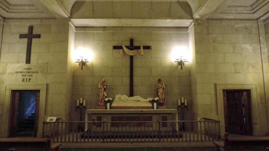 La capilla del Santo Sepulcro, por dentro.