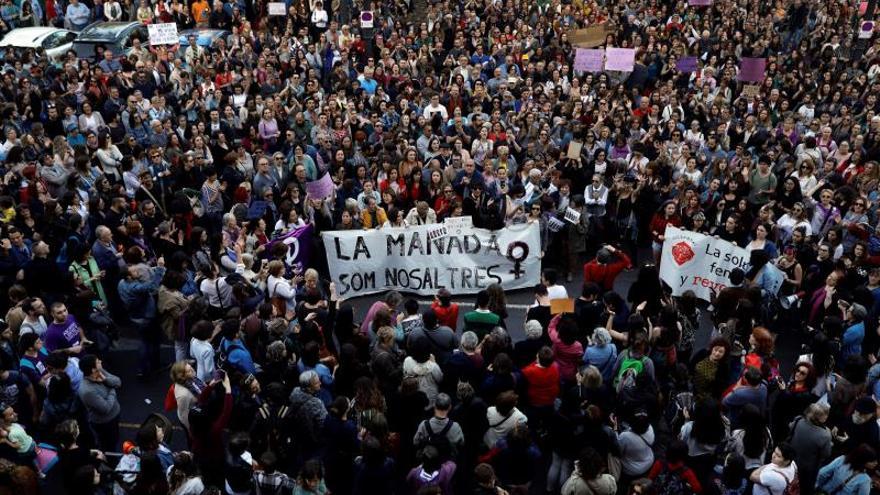 La concentración de Valencia contra la sentencia de 'la manada'