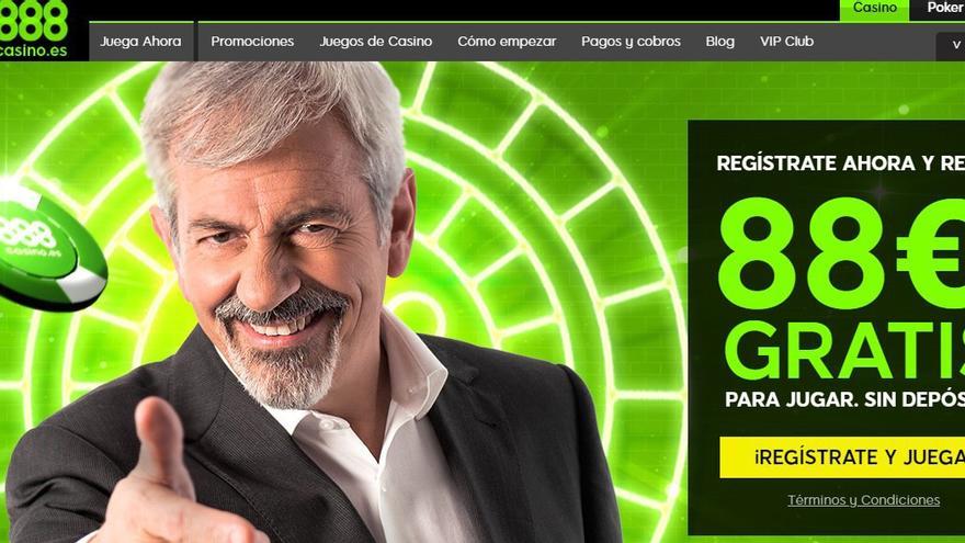 El presentador Carlos Sobera anunciando el casino online 888.es