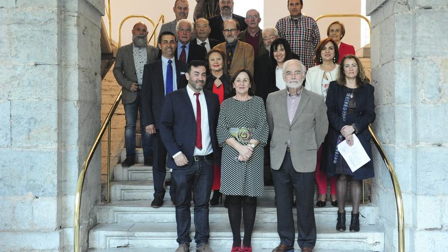 El Parlamento de Cantabria conmemora el nacimiento del parlamentarismo europeo con los 'Decreta de LeÃ³n' de 1188