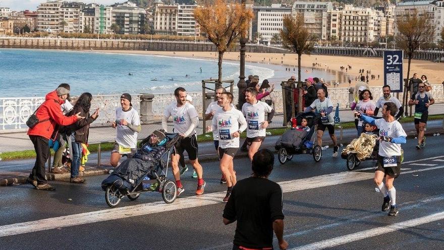 Jóvenes con ataxia telangiectasia participarán en el maratón de San Sebastián el día 25 para visibilizar su enfermedad