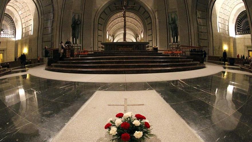 El Congreso vota el martes sacar los restos de Franco del Valle de los Caídos