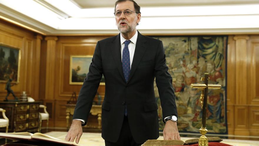 Mariano Rajoy jura su cargo como presidente el 31 de octubre de 2016.