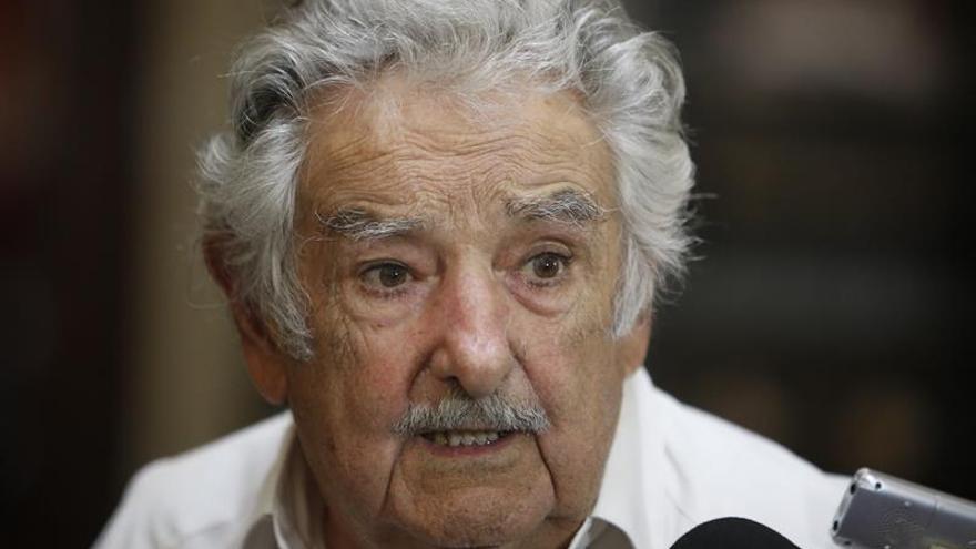 Mujica aceptaría mediar el conflicto de Venezuela si Uruguay se lo pide