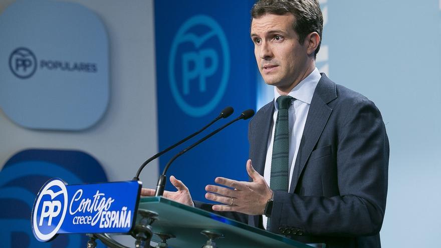 Pablo Casado defiende el bipartidismo: "Me gustaría que el PSOE gobernase sin las hipotecas de Bildu, ERC y Podemos"