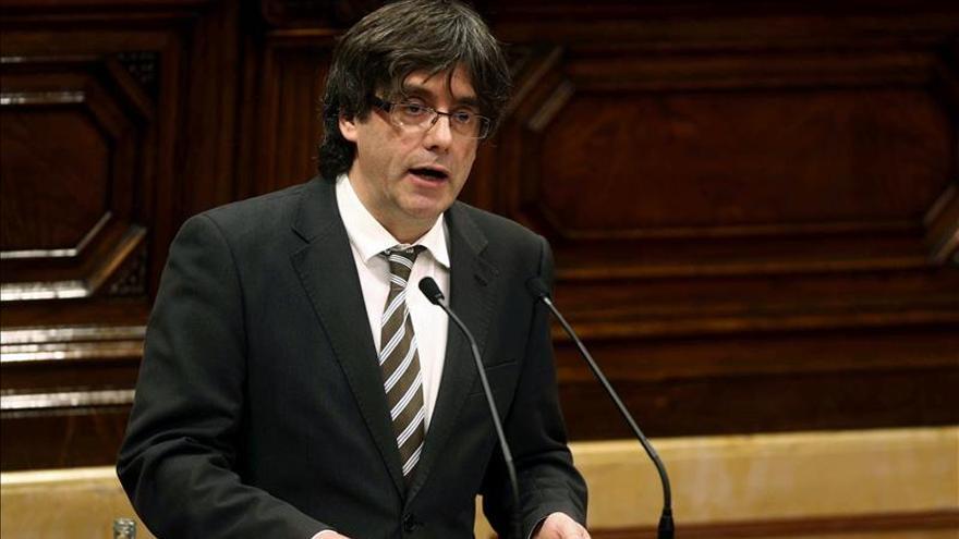 Puigdemont reivindica el municipalismo en su renuncia a la alcaldía de Girona