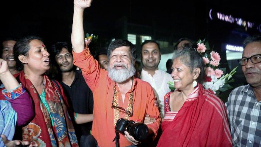 En libertad el fotógrafo bangladeshí Shahidul Alam tras 3 meses en prisión