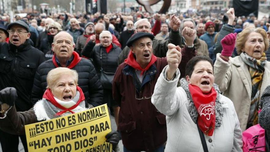 Pensionistas vascos inician el año en la calle para blindar el incremento según el IPC