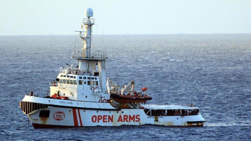 El barco Open Arms ya está en aguas italianas