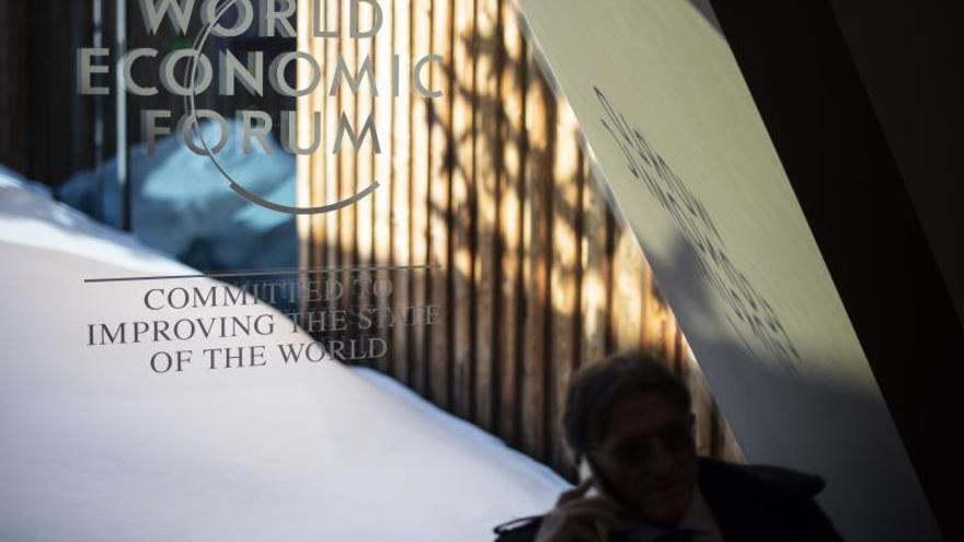 Davos fue nuevamente la sede del debate de la agenda global y regional actual. Entre estos temas se incluyó el tema del uso de la tecnología blockchain.